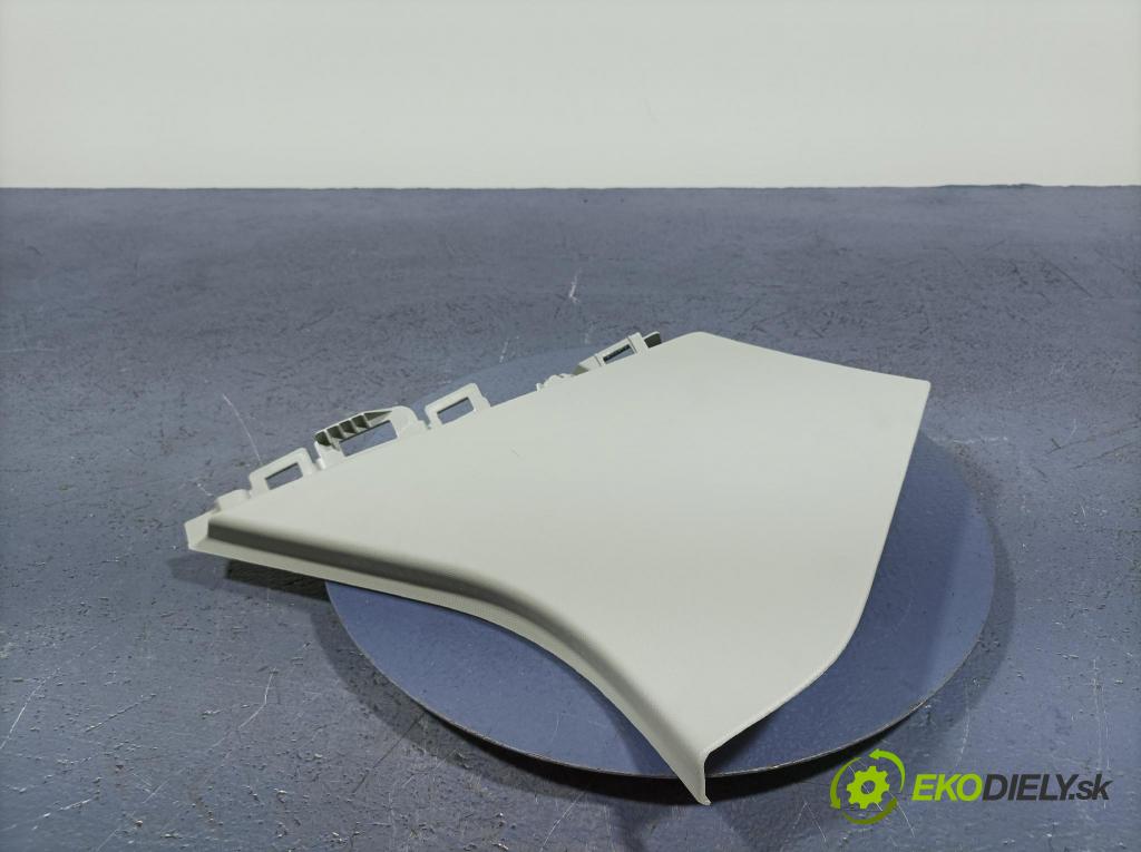 Audi Q5 2021 kryt Plast: Interiéry: 80A867246B