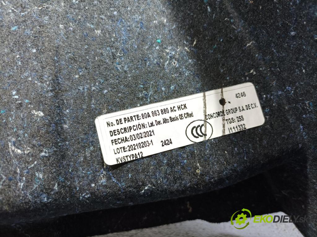 Audi Q5 2021 Čalounictví: kufra: 80A863880AC