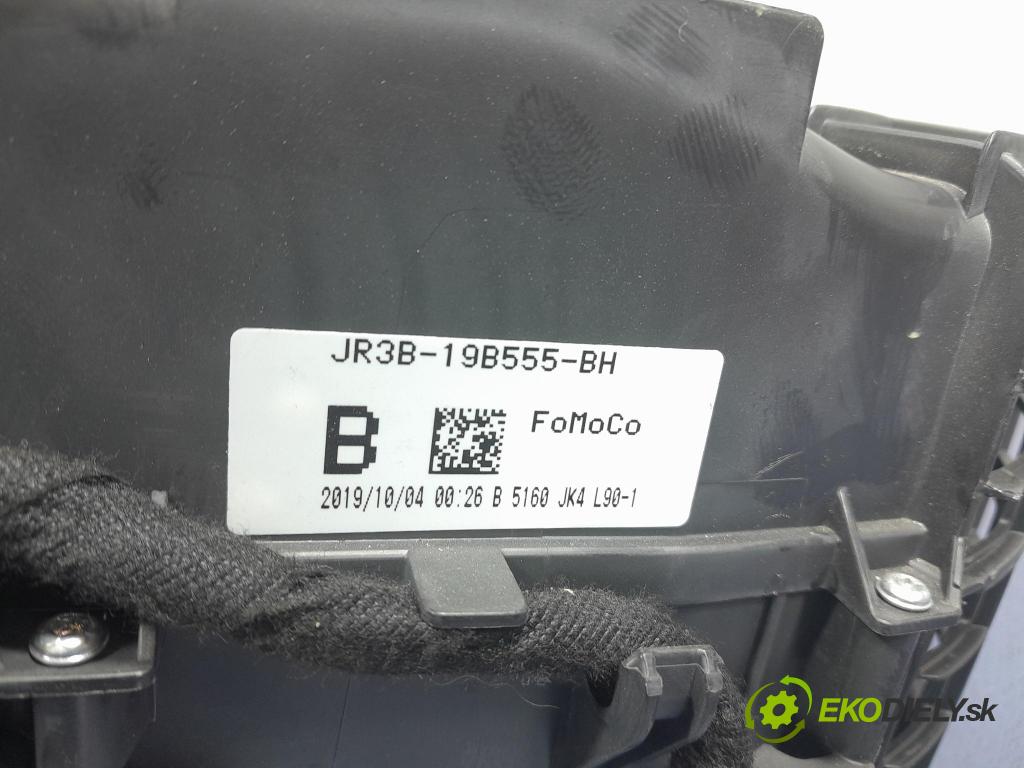 Ford Mustang 2019 radiátor FR3B-19B555