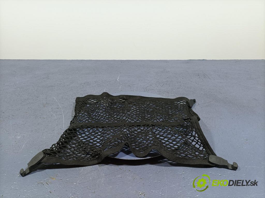 Audi Q5 2021 sietka 80A8618699B9