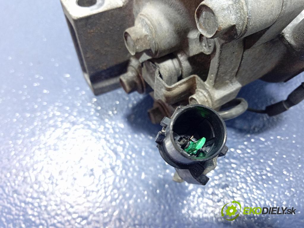 Mitsubishi Outlander 2018 Kompresor: Klimatizace: 7813A372