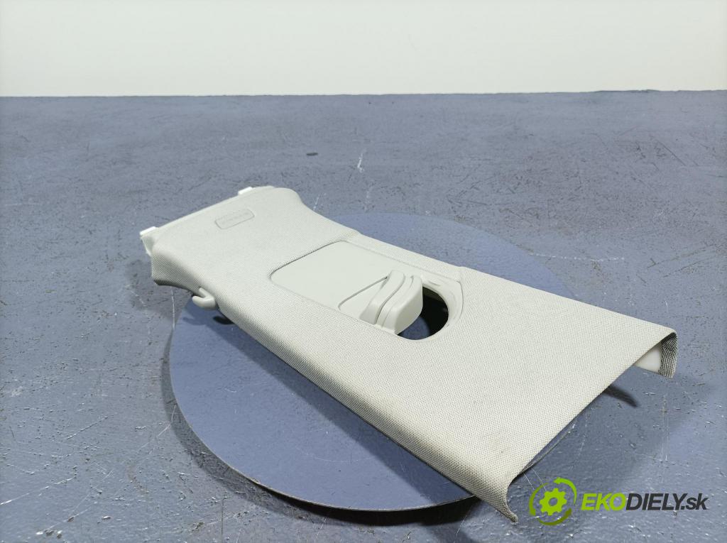 Audi Q5 2021 kryt Plast: Interiéry: 80A867243B