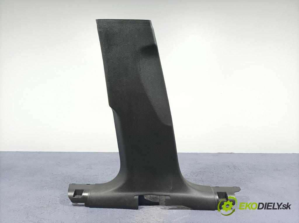 Audi Q5 2021 kryt Plast: Interiéry: 80A867239A