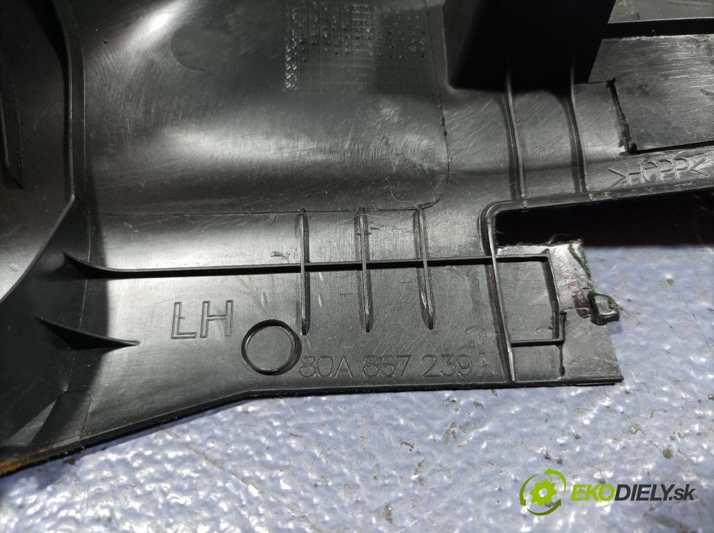 Audi Q5 2021 kryt Plast: Interiéry: 80A867239A
