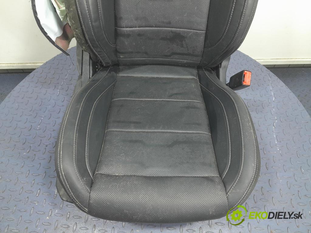 Ford Mustang 2019 Sedačka spolujazdca