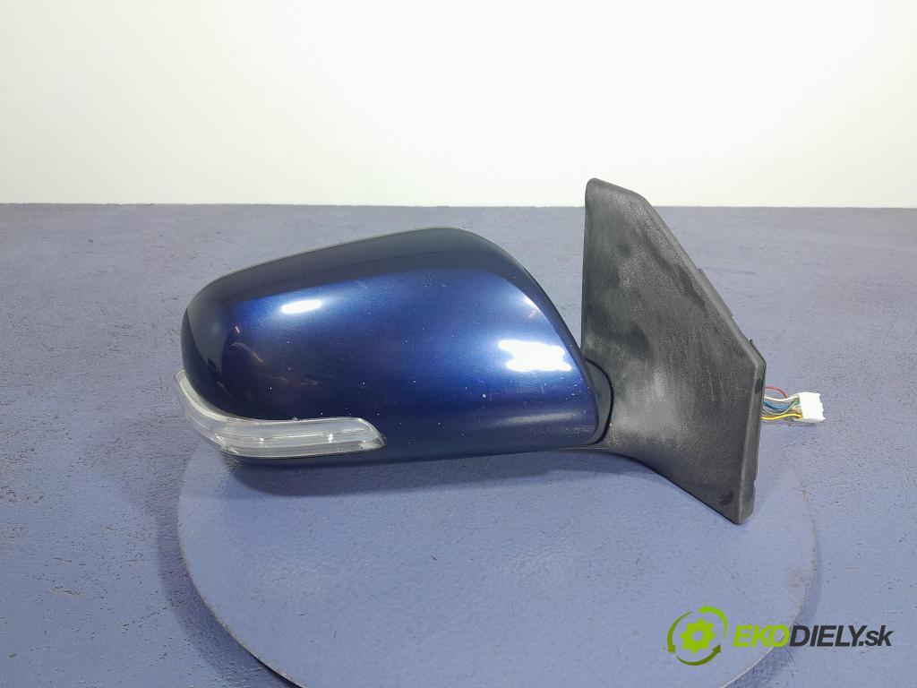 Toyota Avensis 2007 zpětné zrcátko prave