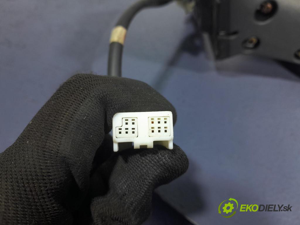 Toyota Avensis 2007 zpětné zrcátko Vlevo, odjet: