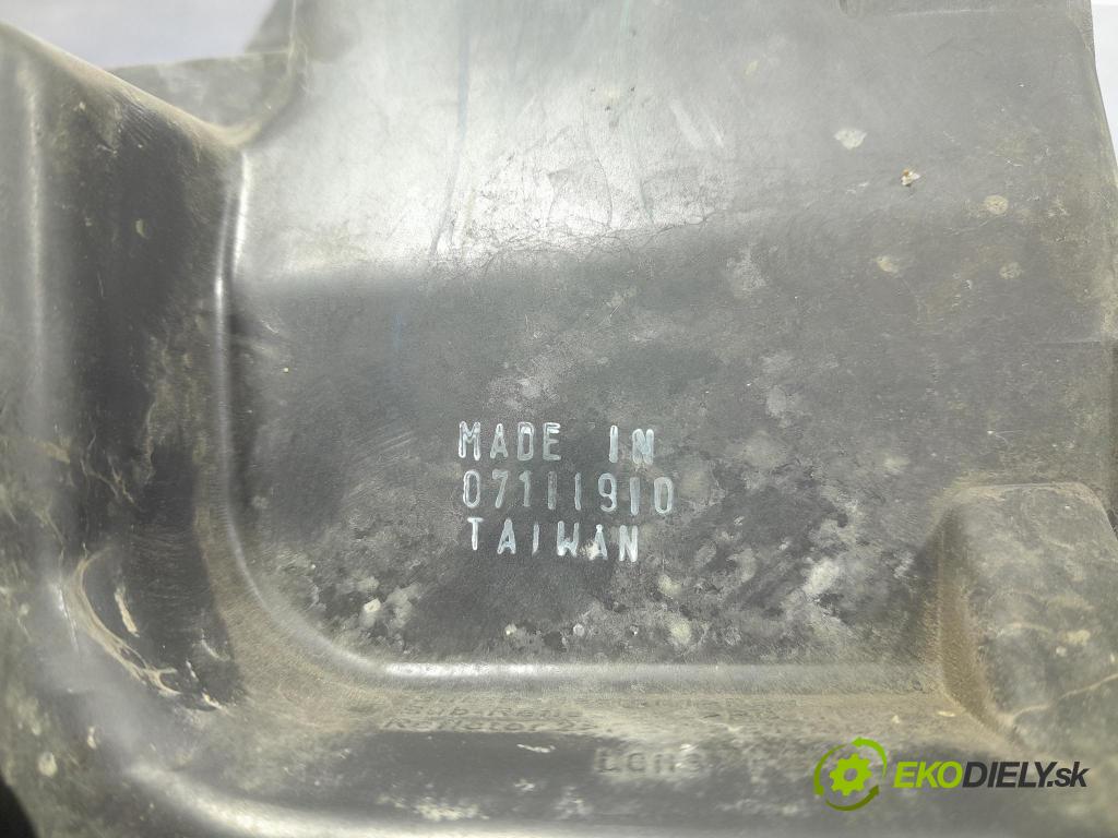 Toyota Avensis 2007 světlo Levý: 20-B738