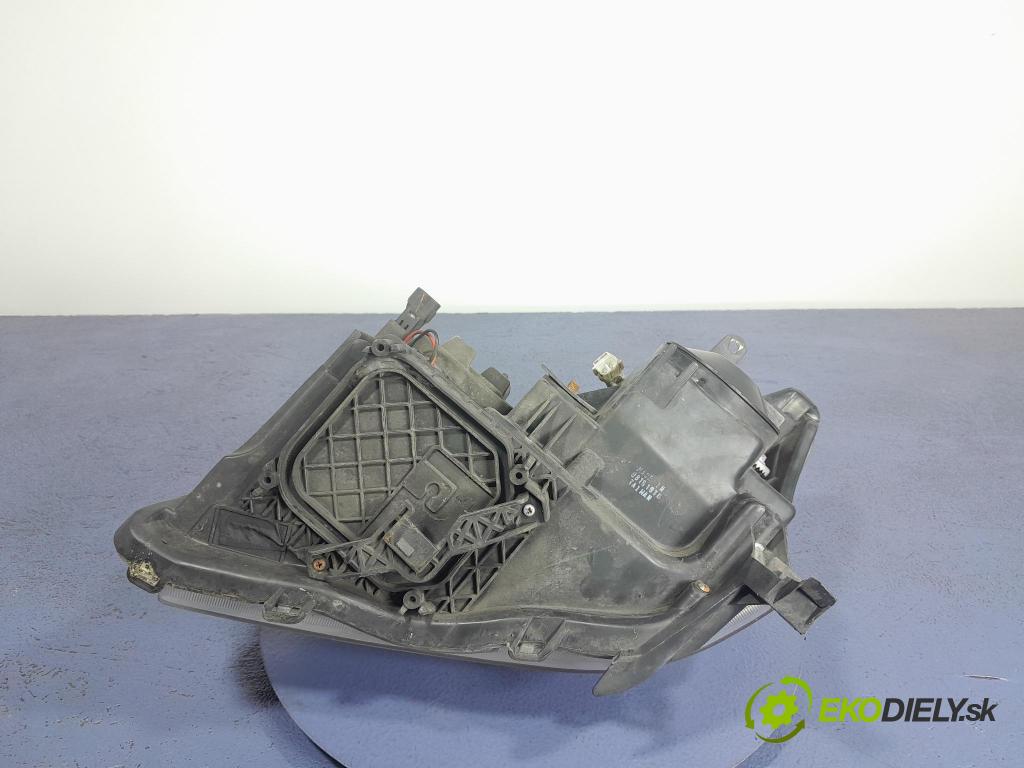 Toyota Avensis 2007 světlo v pravo: 20-B737