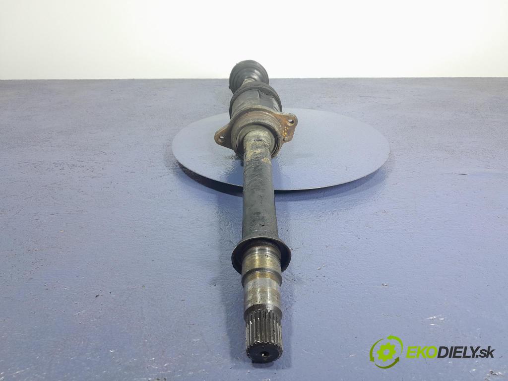 Toyota Avensis 2007 poloos Práva: před 4341005320