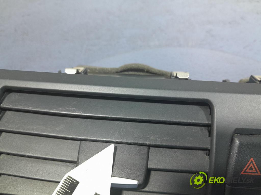 Bmw X5 2008 GRIDS: Prúd vzduchu: Vzduch: 7161801