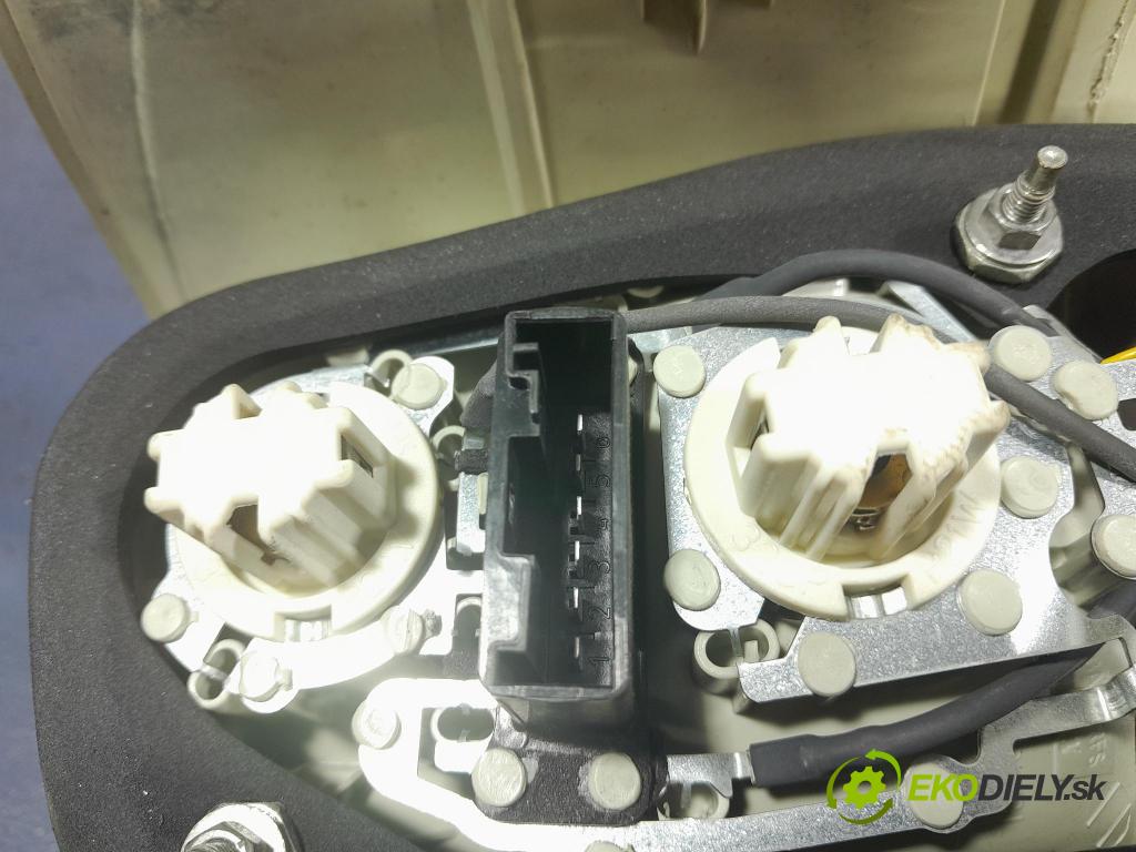 Bmw X5 2008 světlo Zad: Práva: Mimo: 7200818