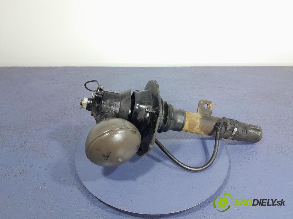 Citroen C5 2005 tlumič před pravy