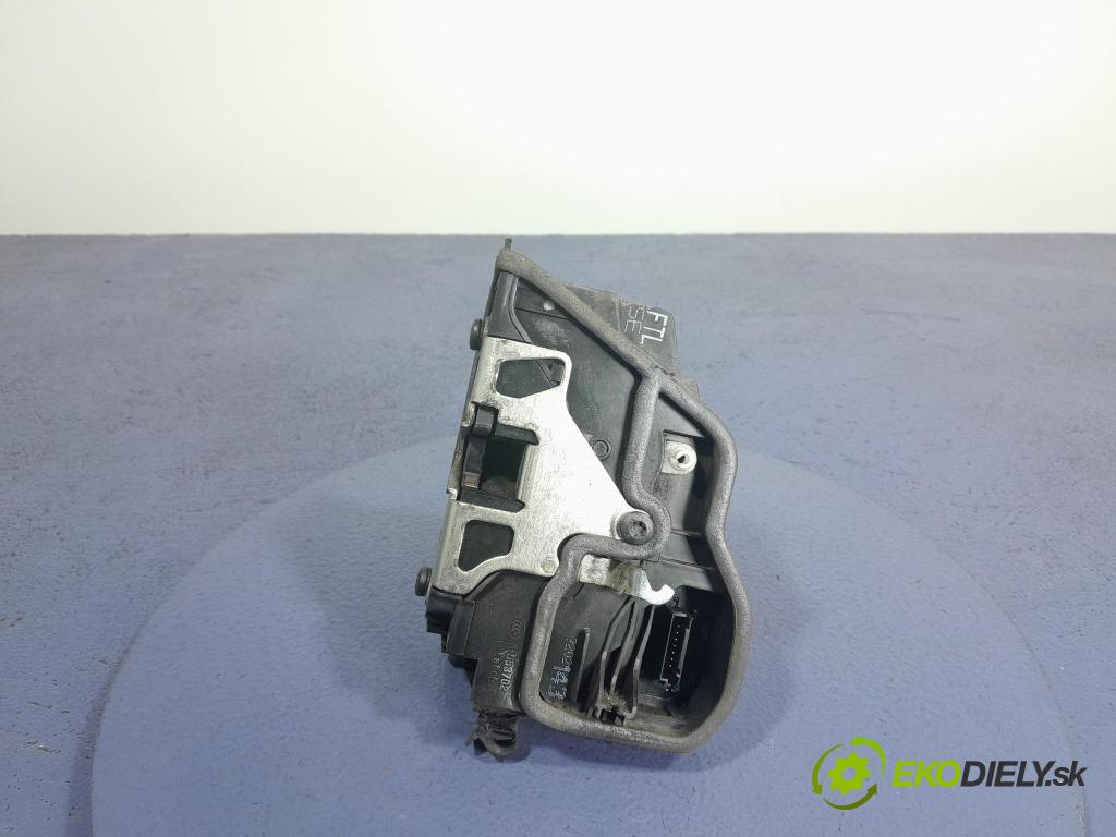 Bmw X5 2008 zámek dveře před Levý: 7202143