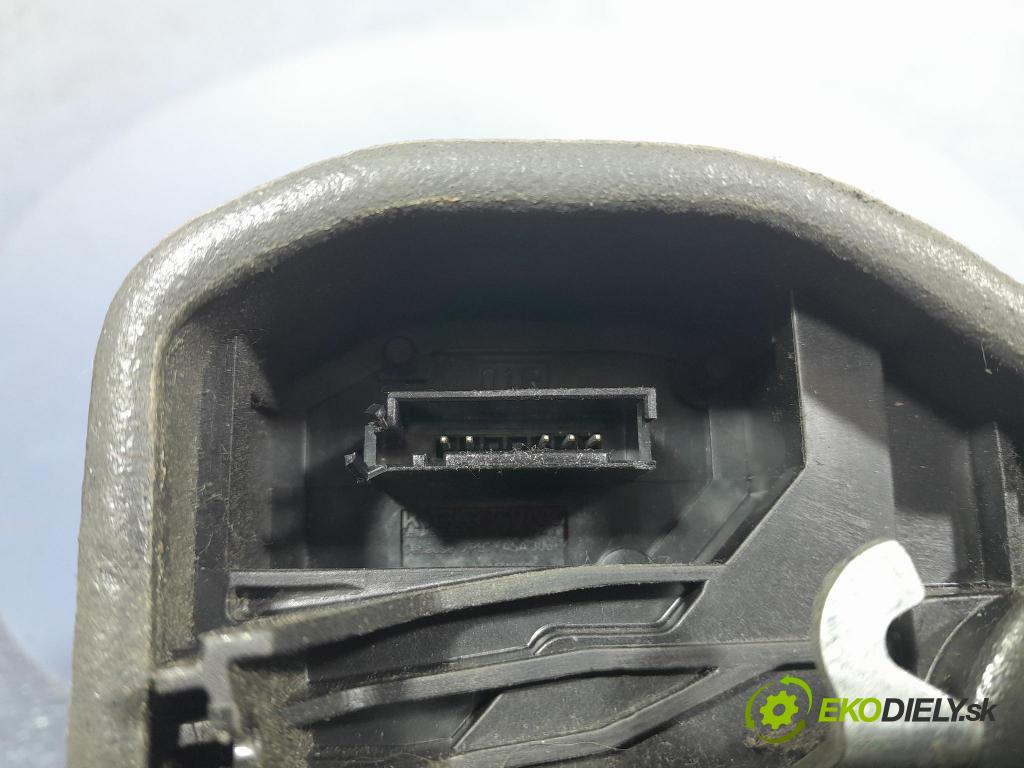Bmw X5 2008 zámok dvere Predné v pravo: 7202146