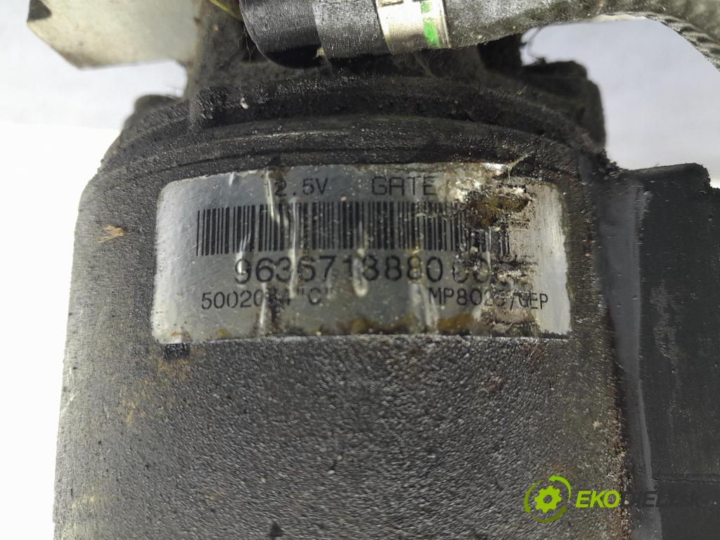 Citroen C5 2005 čerpadlo Hydraulicky: 9636713880