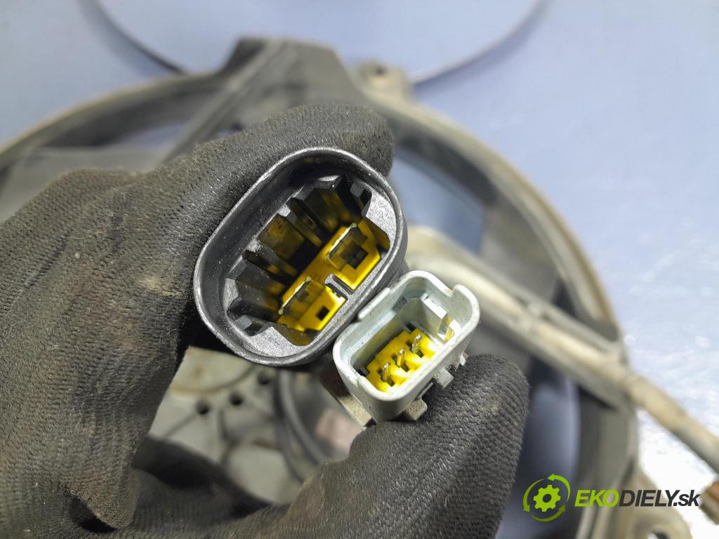 Citroen C5 2005 ventilátor Chladič: 