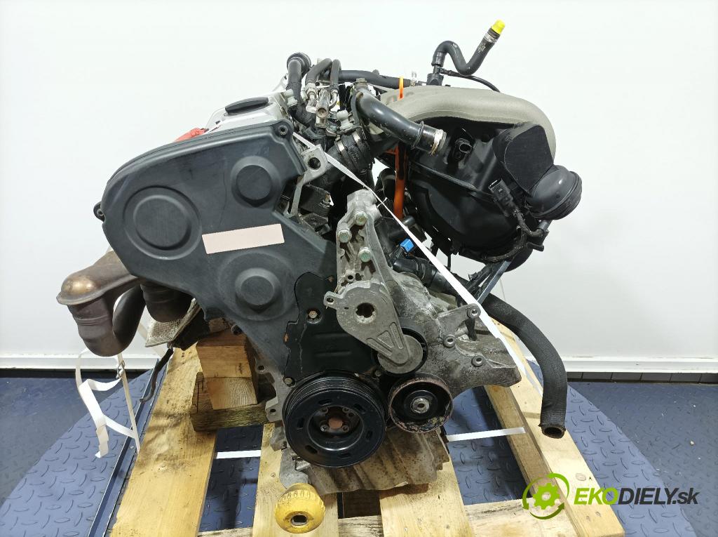 Audi A4 2002 motor Benzín: ALT