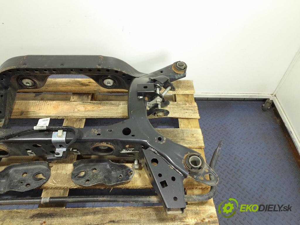 Ford Mustang 2019 výstuha Pozastavenia: zad