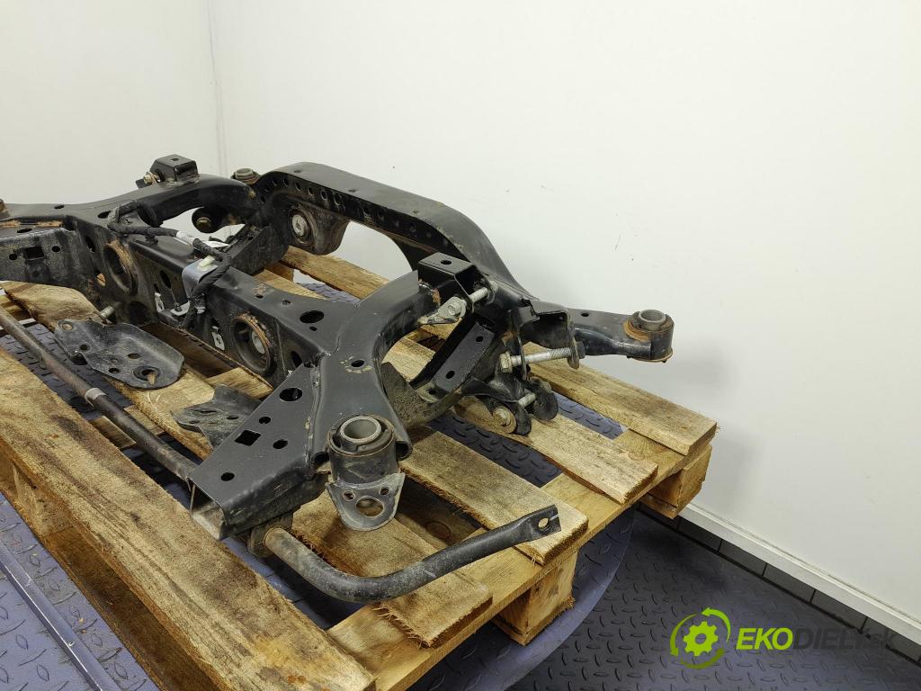 Ford Mustang 2019 výztuha Pozastavenia: Zad: 