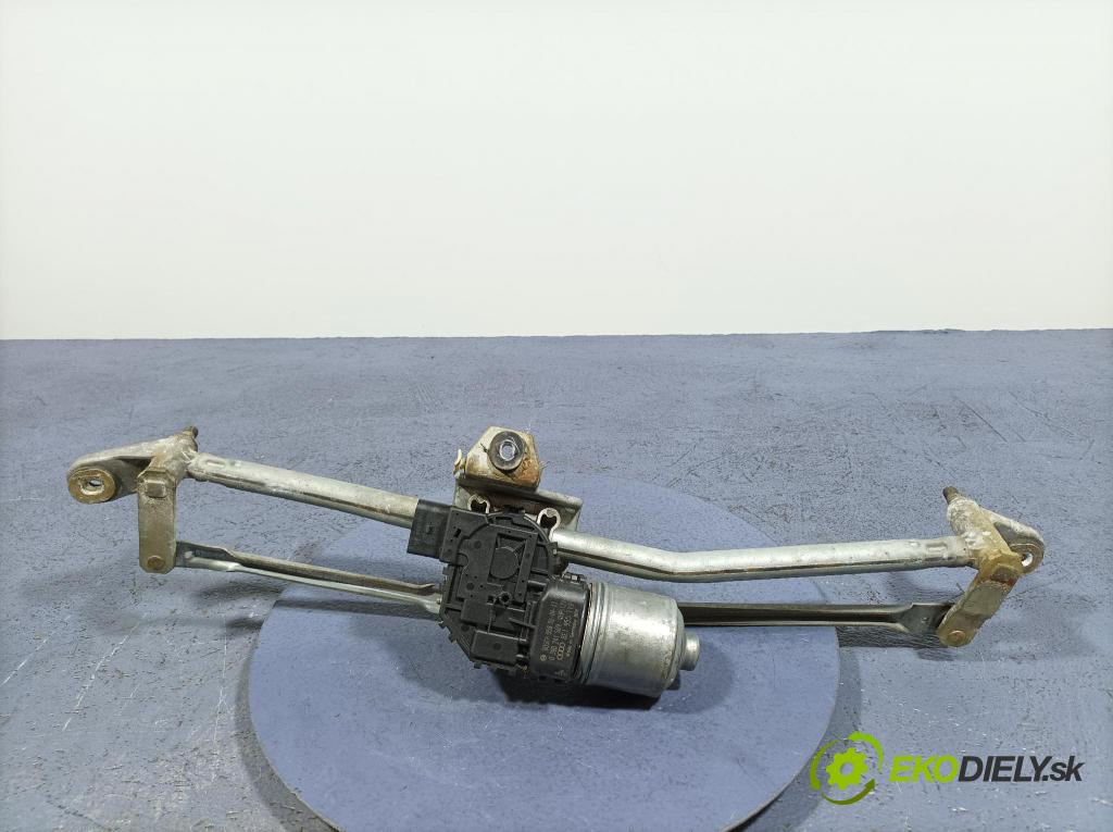 Audi A4 2002 mechanizmus motor: Stierače: Predné 8E1955119