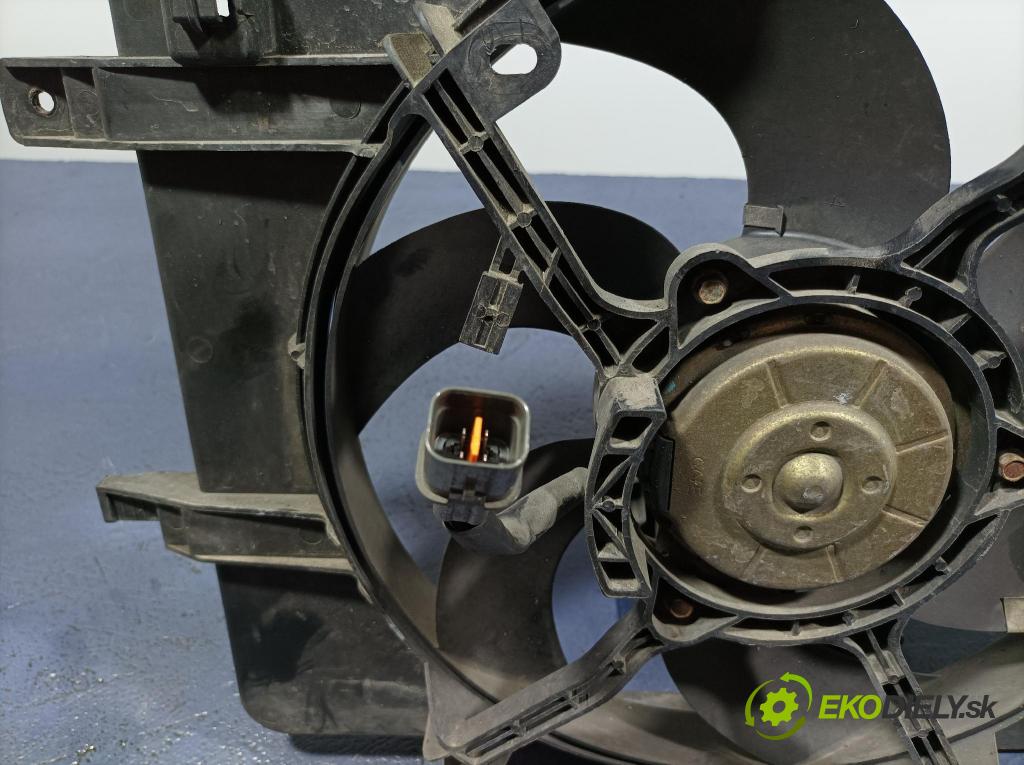 Mitsubishi Colt 2005 ventilátor Chladič: 1350A071
