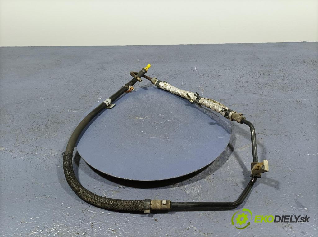 Ford Fusion 2004 rúrka Asistencia: 2S6C3A713CK