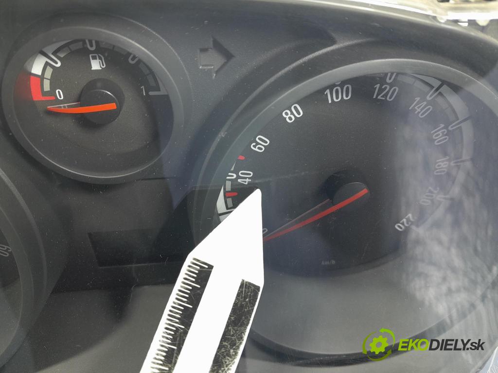 Opel Corsa 2009 prístrojovka/ budíky P0013285369
