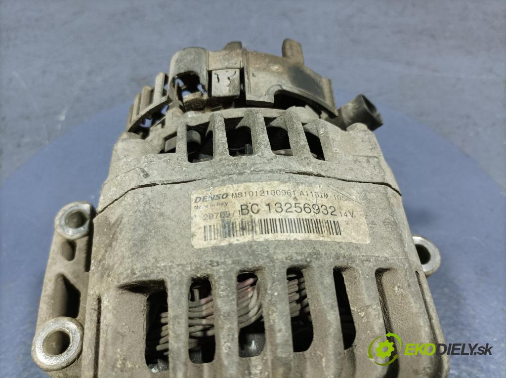 Opel Corsa 2009 Alternator 13256932