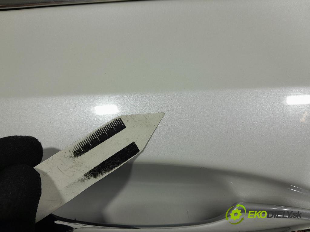 Peugeot 308 2014 dvere zad pravé
