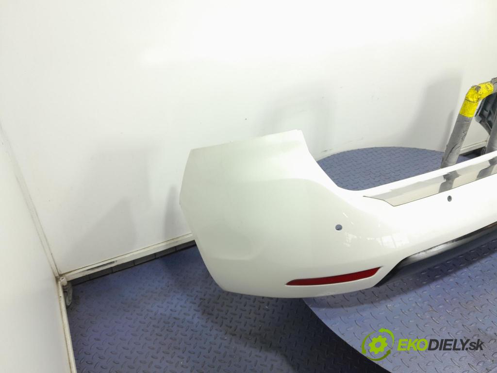 Peugeot 308 2014 nárazník zad