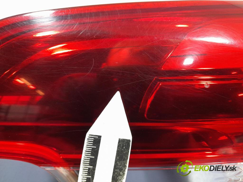 Peugeot 308 2014 svetlo / reflektor zad ľavá Vonkajsia: 9678093980