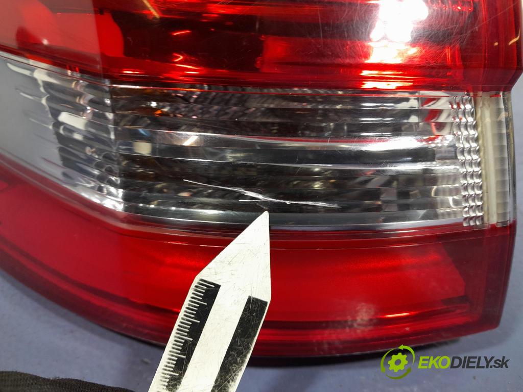 Peugeot 308 2014 svetlo / reflektor zad ľavá Vonkajsia: 9678093980