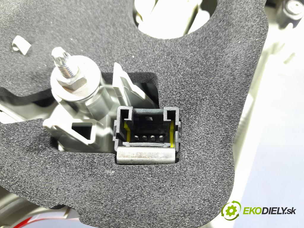 Peugeot 308 2014 svetlo / reflektor zad Prava: Vonkajsia: