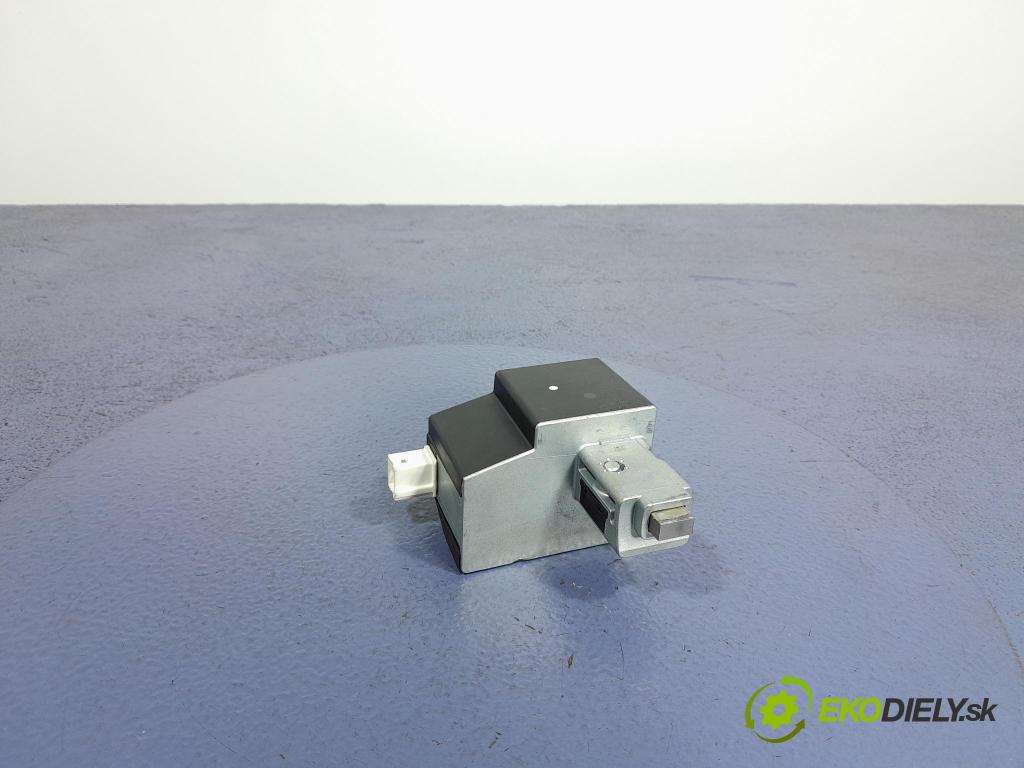 Peugeot 308 2014 Stĺpik volant x 9807502980
