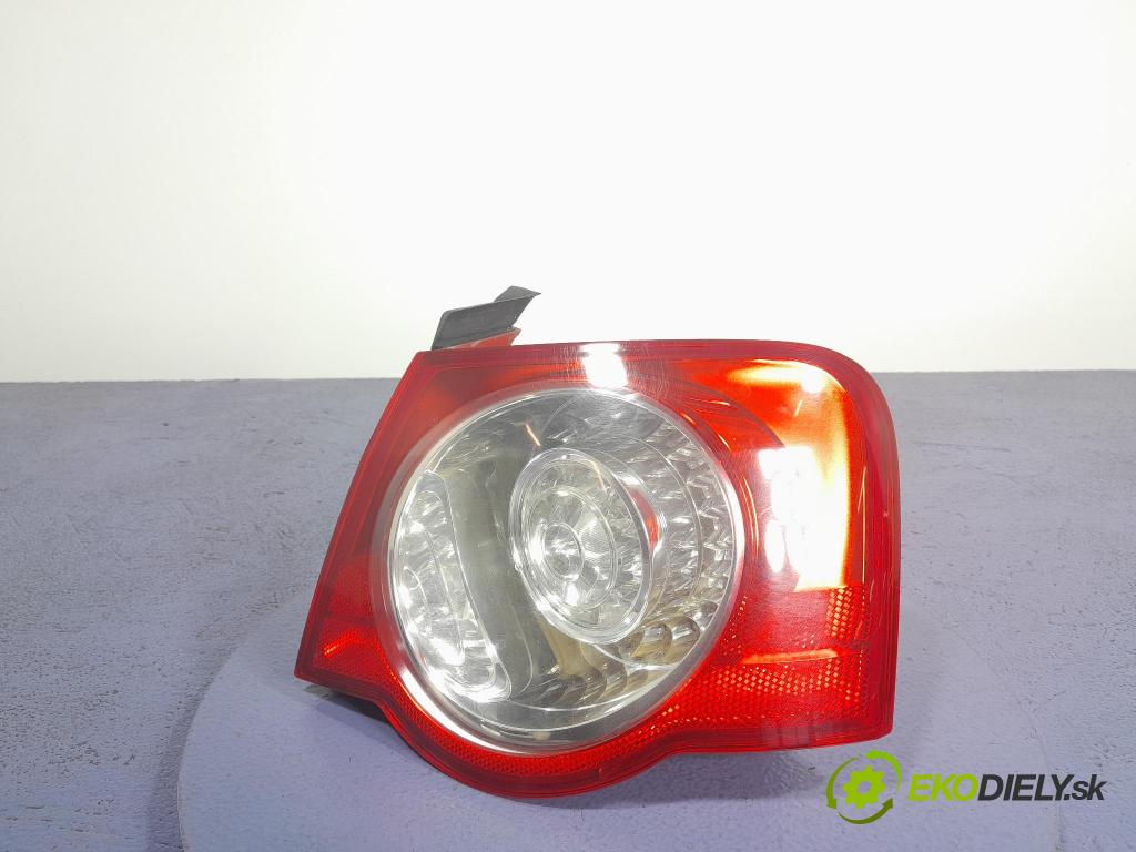 Vw Passat 2005 svetlo / reflektor zad Prava: Vonkajsia: 3C5945096C