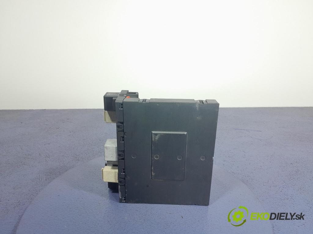Vw Passat 2005 riadiaca jednotka Komfortu 3C0937049L