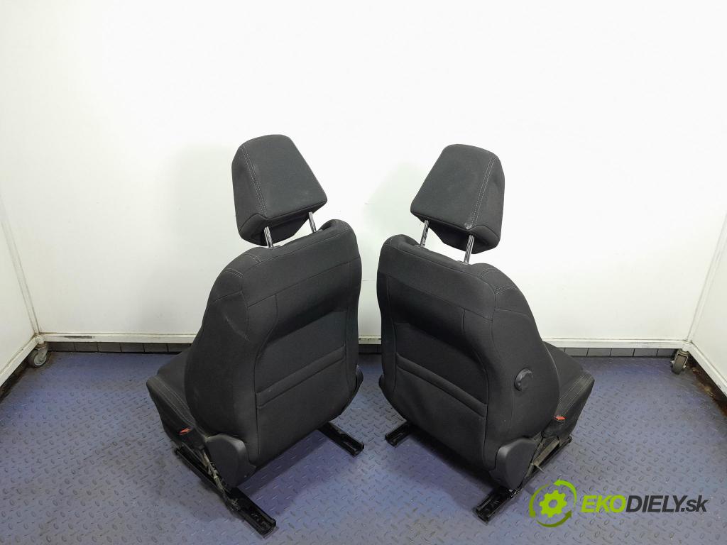 Peugeot 308 2014 sedačke: Set.: