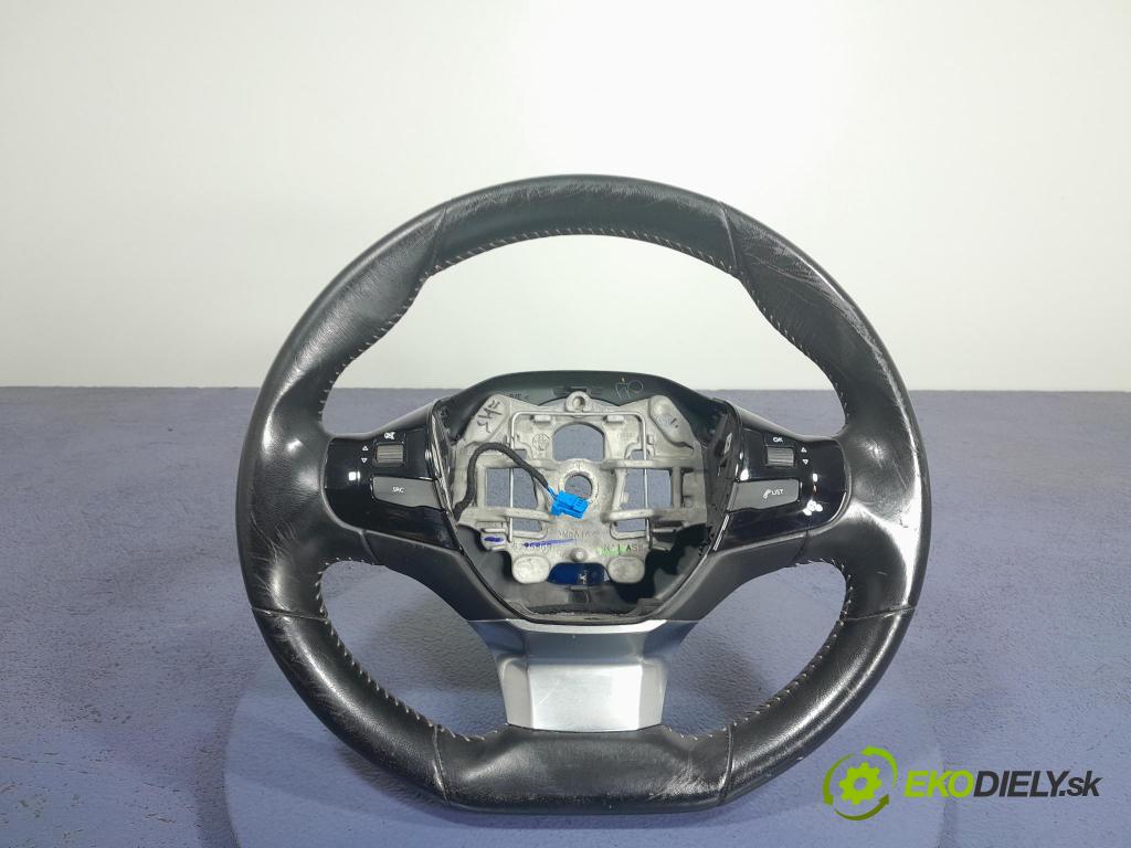 Peugeot 308 2014 volant