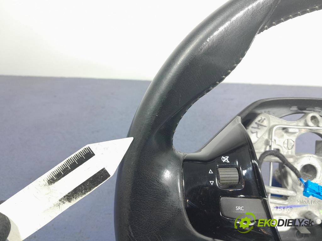 Peugeot 308 2014 volant
