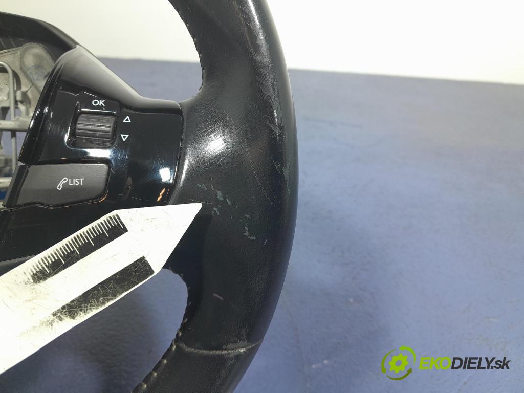Peugeot 308 2014 volant
