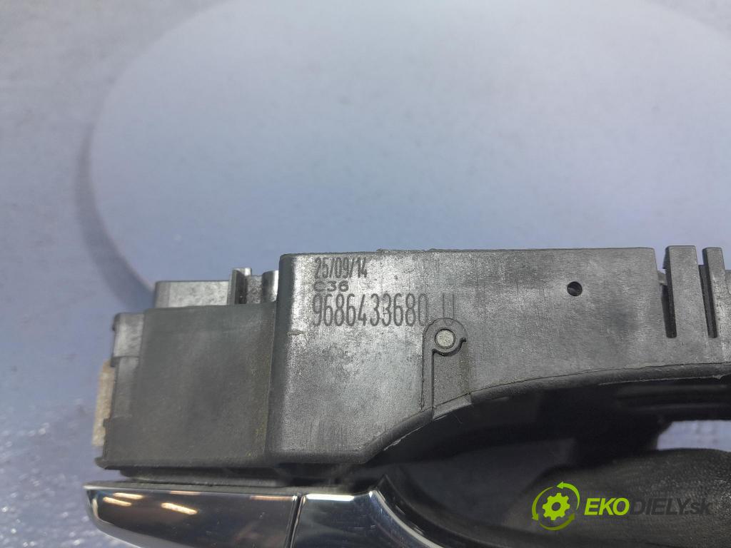 Peugeot 308 2014 rukoväť Predné Prava: 9686433680