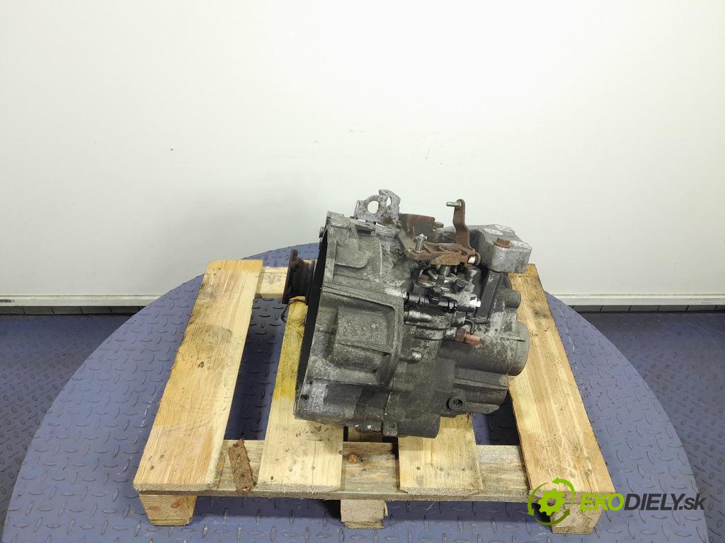 Vw Passat 2005 prevodovka Manualna HDV