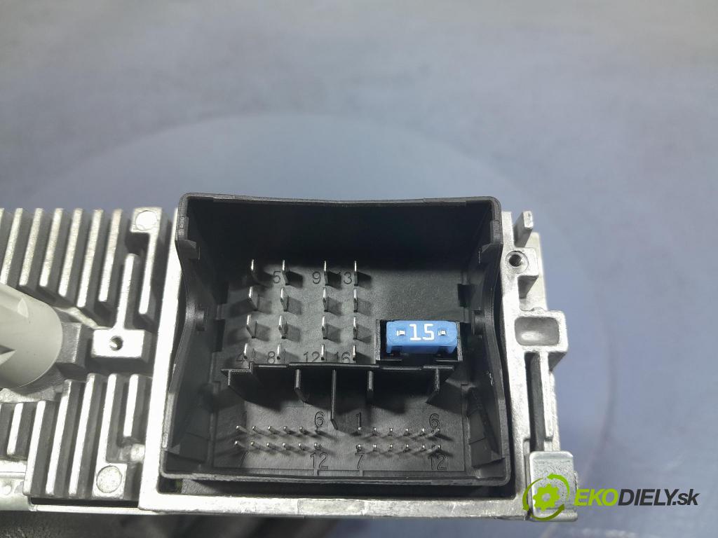 Peugeot 308 2014 Radio I Navigácia: 9809335680