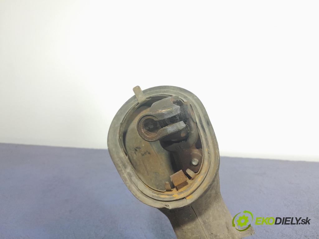 Toyota Yaris 2007 Ozubené kolo: volant 09062023-097
