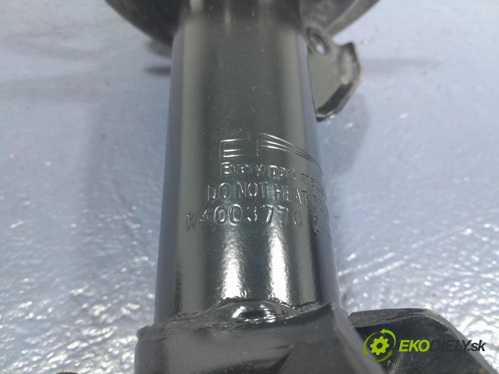 Toyota Yaris 2007 tlmič Predné Správny.: