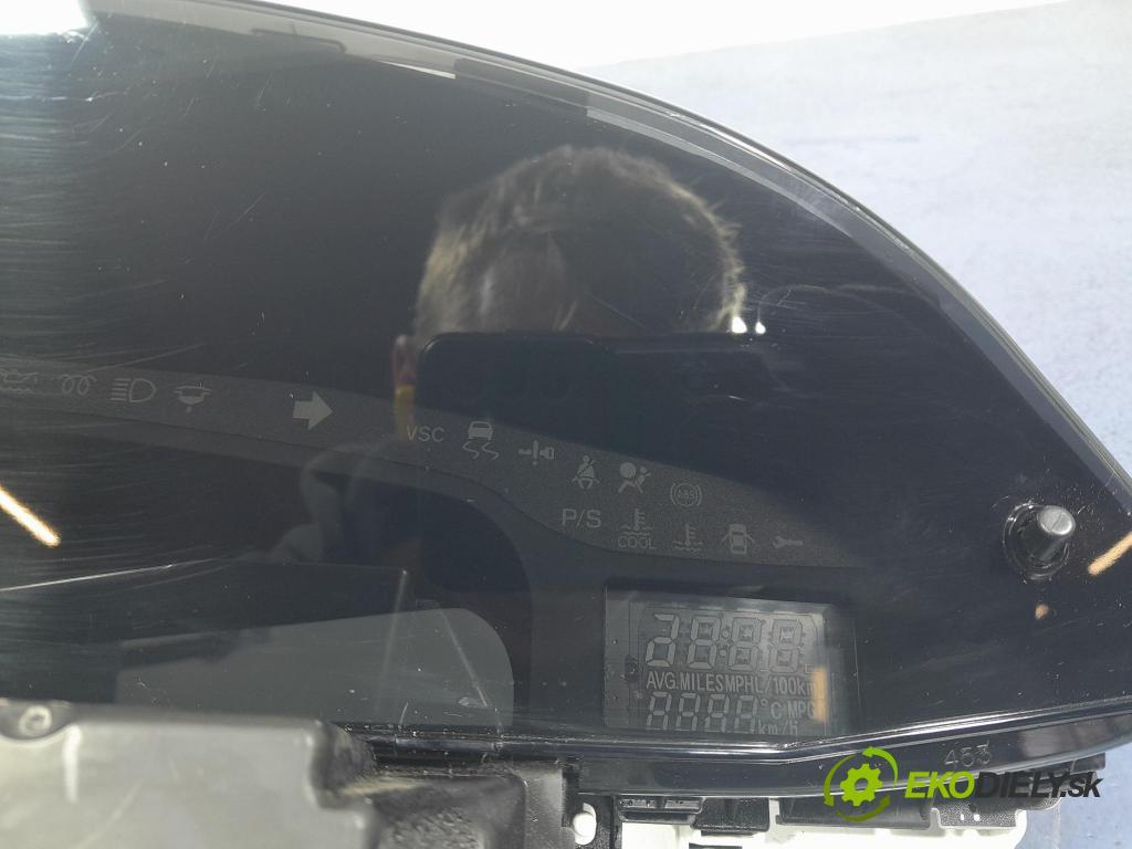 Toyota Yaris 2007 prístrojovka/ budíky 838000-0D690-D