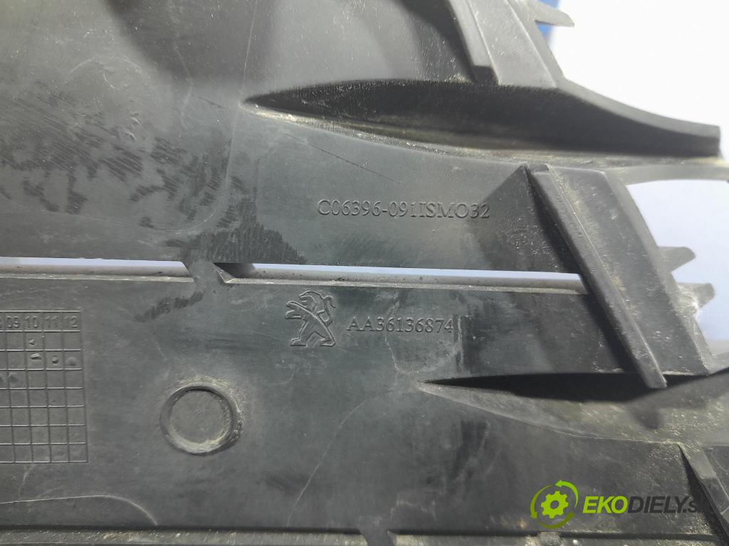 Peugeot 308 2014 lišta narazník AA36136874