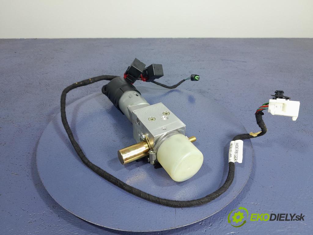 Peugeot 206 2005 čerpadlo Hydraulicky: 9639025080