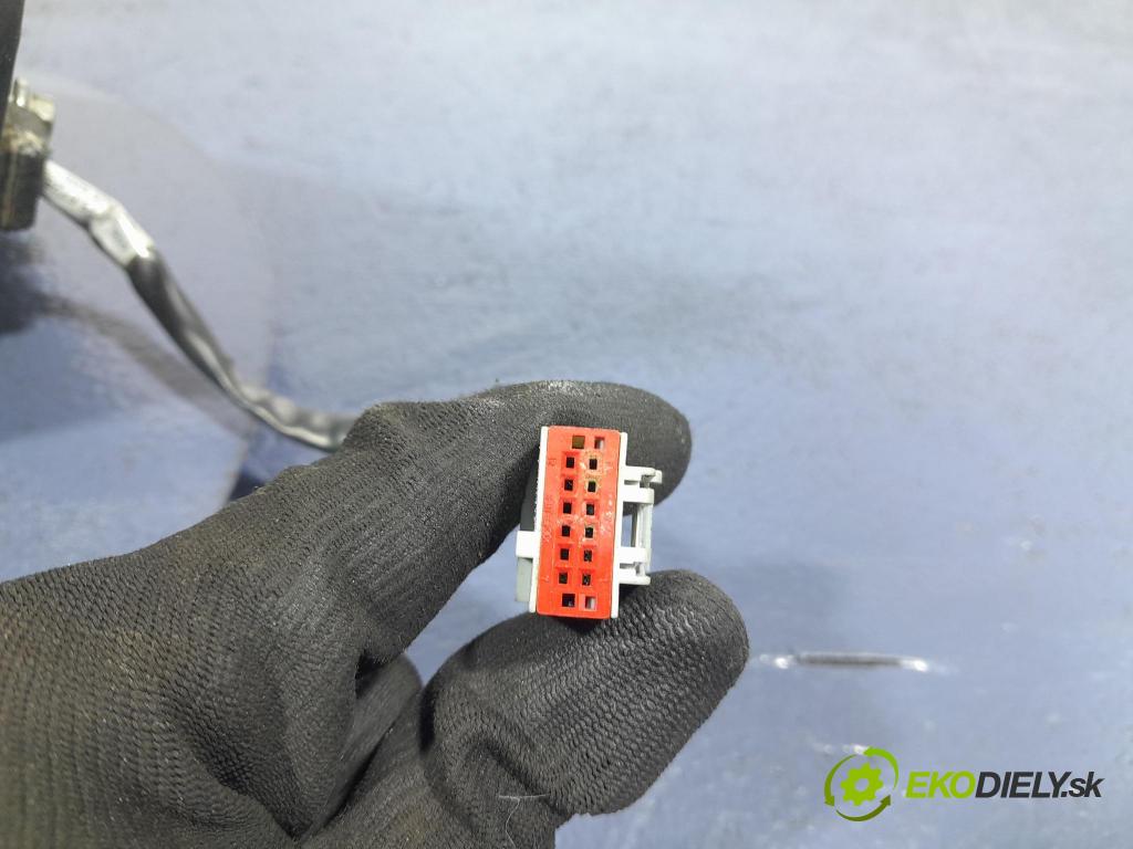 Ford S-max 2008 zrkadlo pravé
